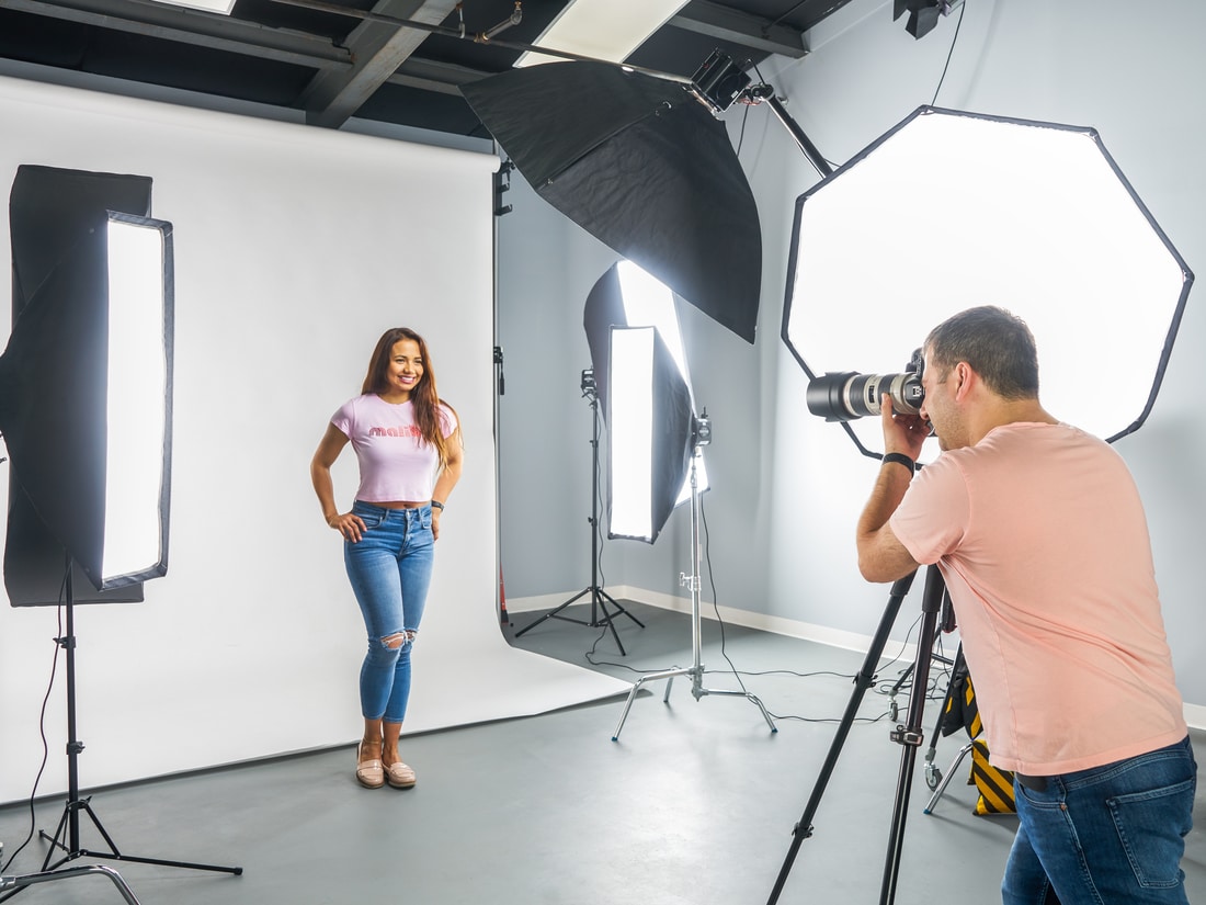 Top Tools for Photographers: Scheduling, Contracts & Galleries